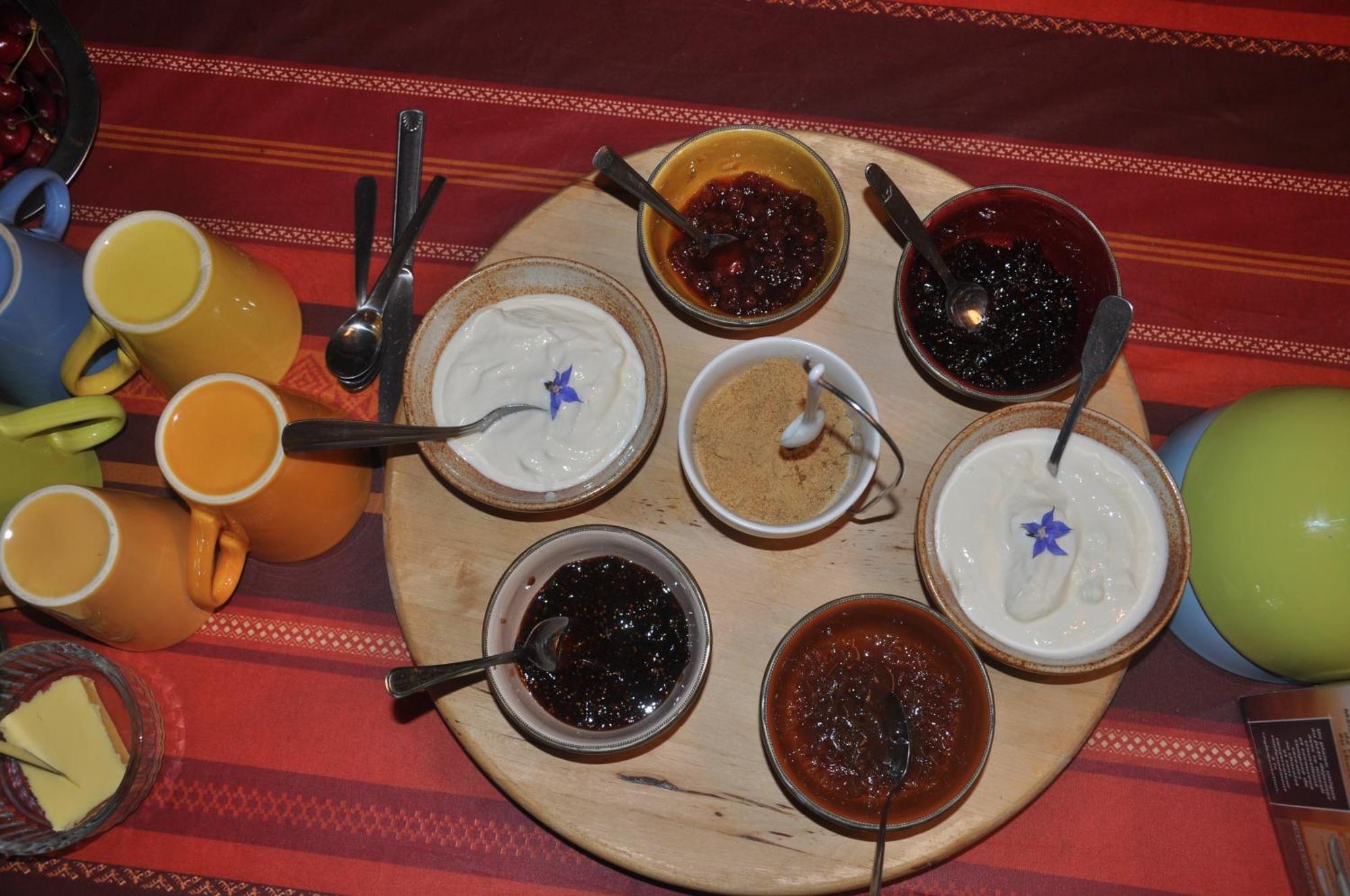 La Source, Vegetarian Guest House Chabeuil Εξωτερικό φωτογραφία
