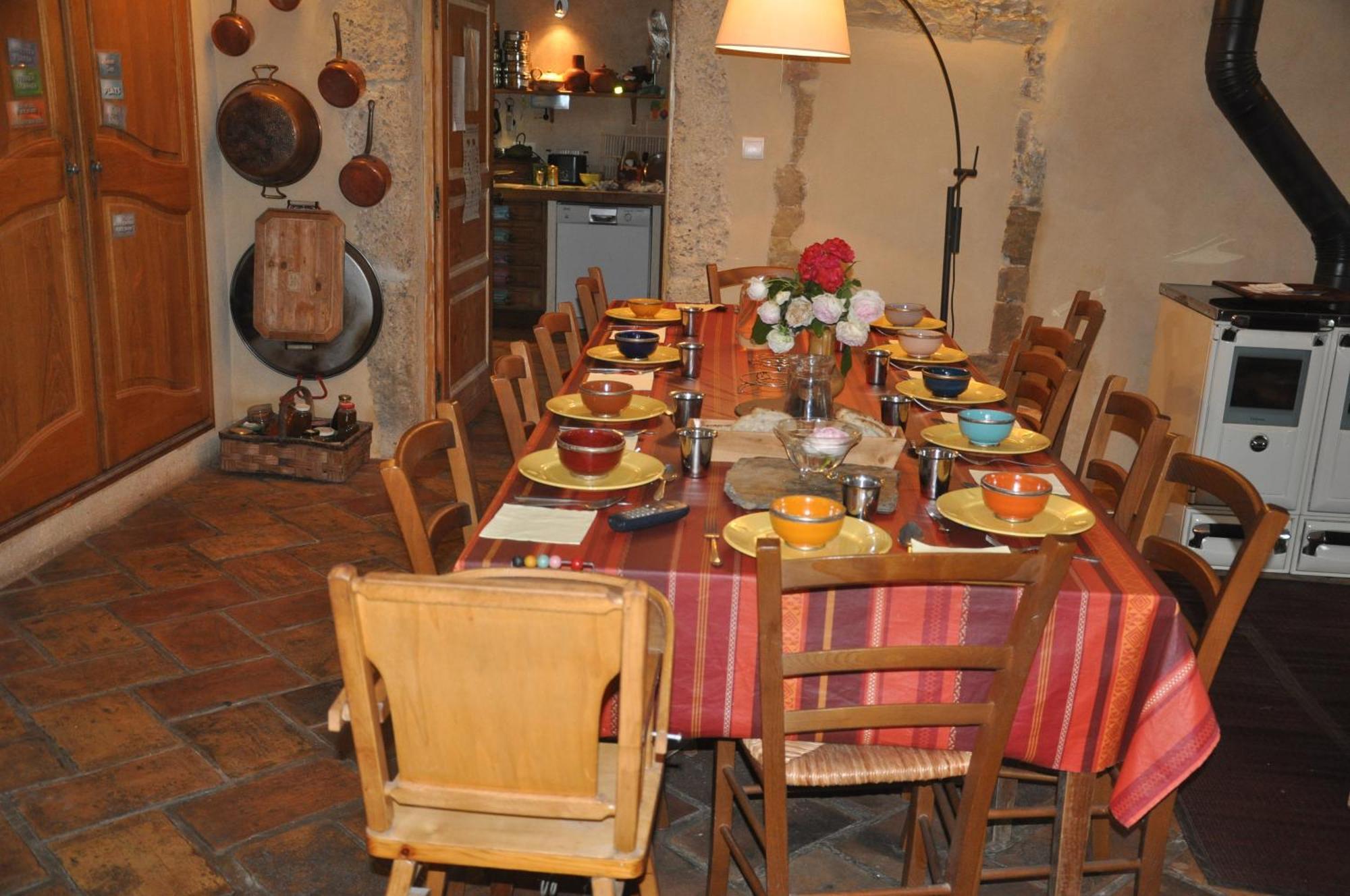 La Source, Vegetarian Guest House Chabeuil Εξωτερικό φωτογραφία