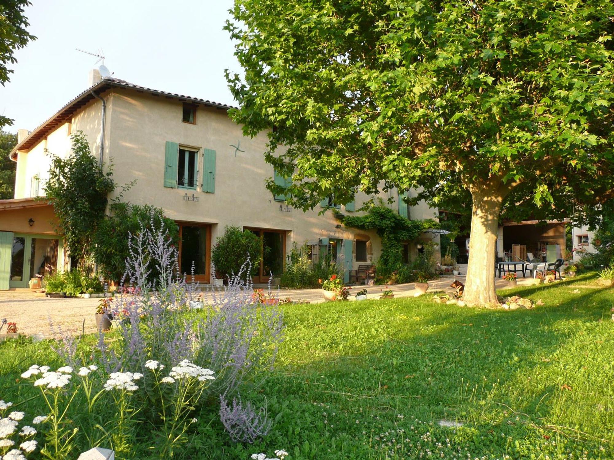La Source, Vegetarian Guest House Chabeuil Εξωτερικό φωτογραφία