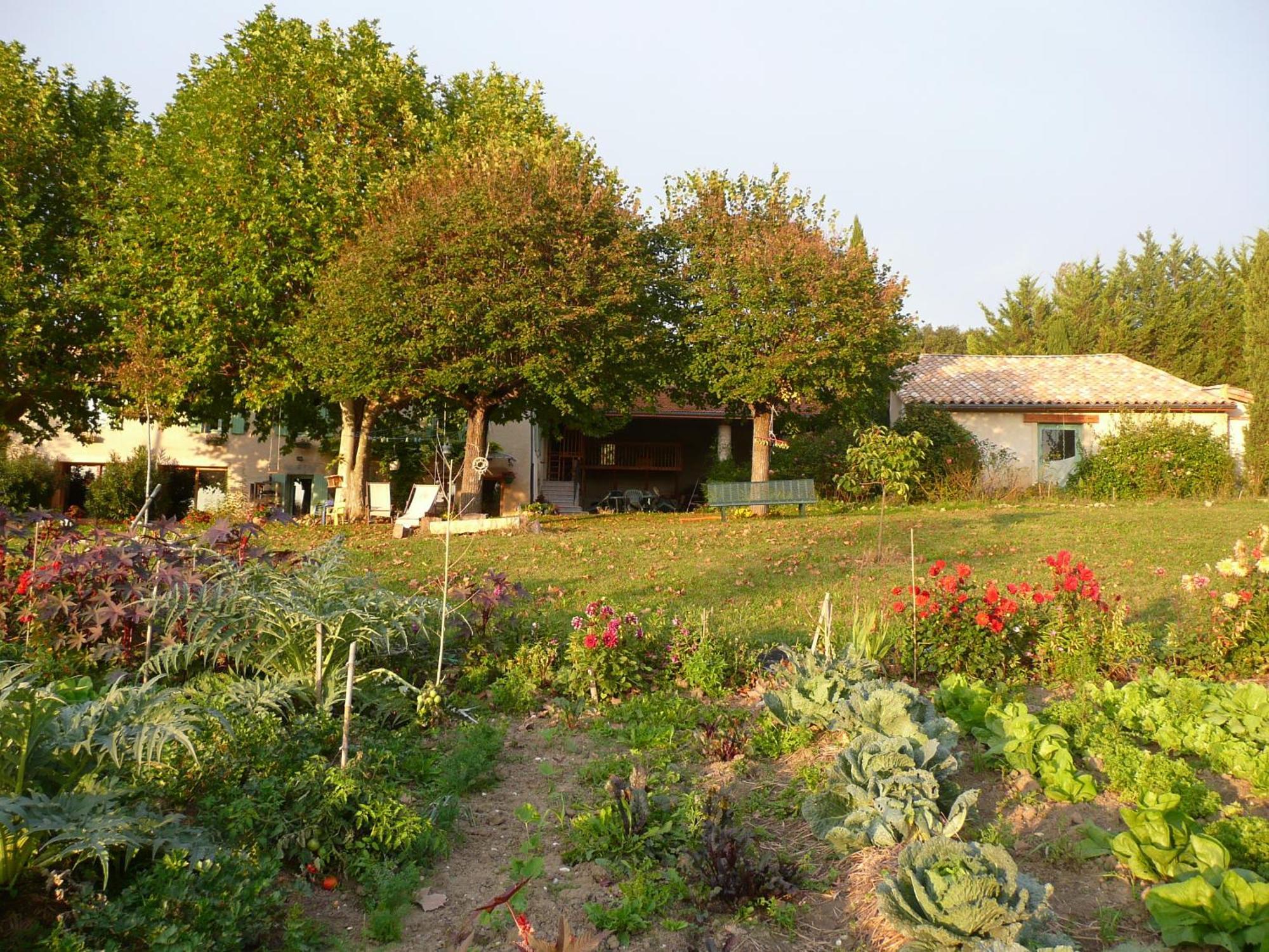 La Source, Vegetarian Guest House Chabeuil Εξωτερικό φωτογραφία