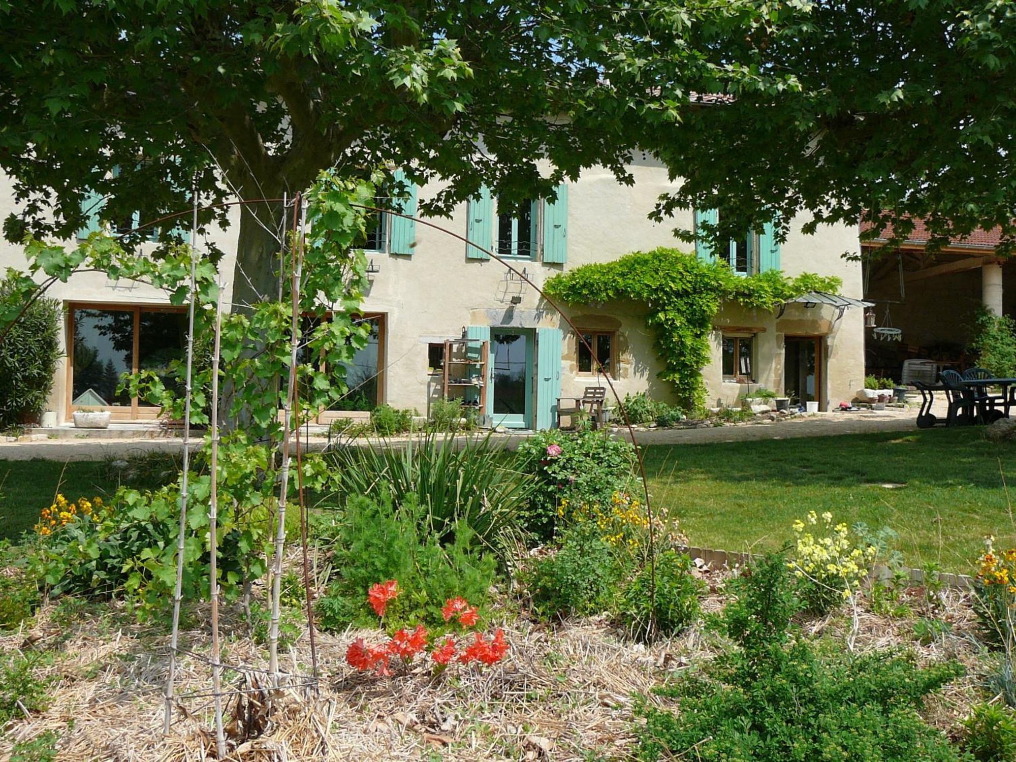 La Source, Vegetarian Guest House Chabeuil Εξωτερικό φωτογραφία